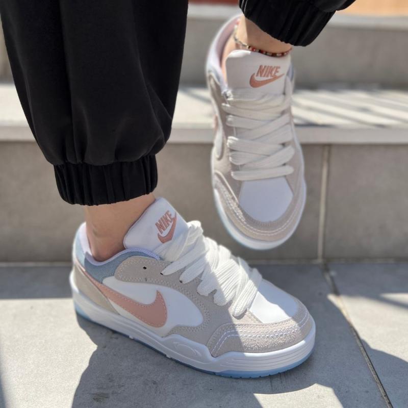 Nike3000 Pembe