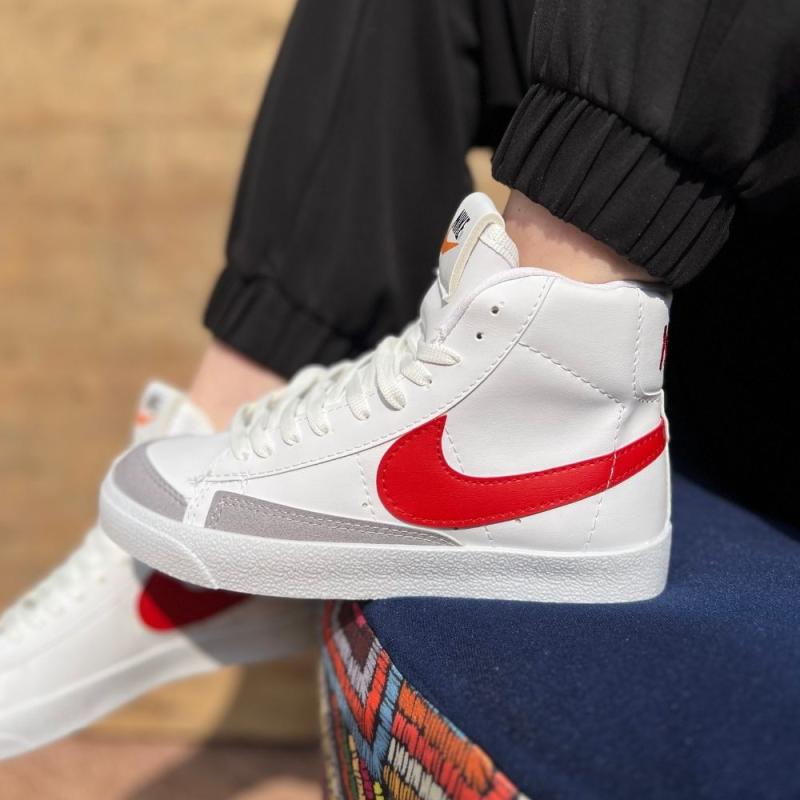 Blazer Bilekli Beyaz Kırmızı