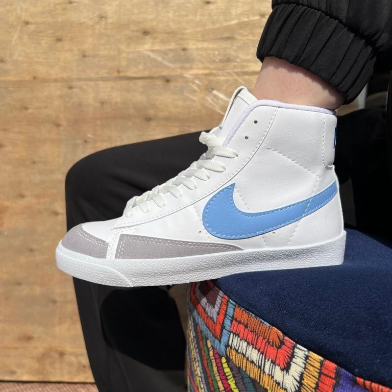 Blazer Bilekli Beyaz Mavi