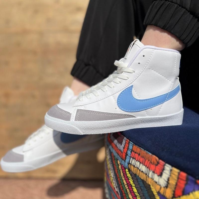 Blazer Bilekli Beyaz Mavi
