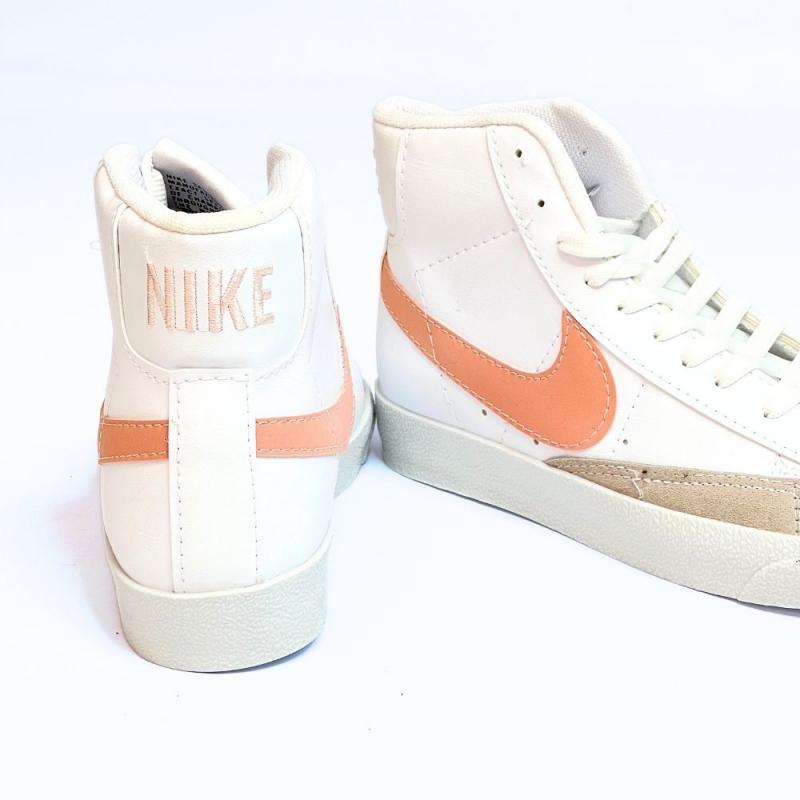Blazer Bilekli Beyaz Pudra