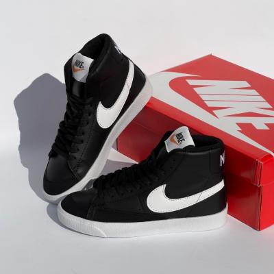 Blazer Bilekli Siyah Beyaz