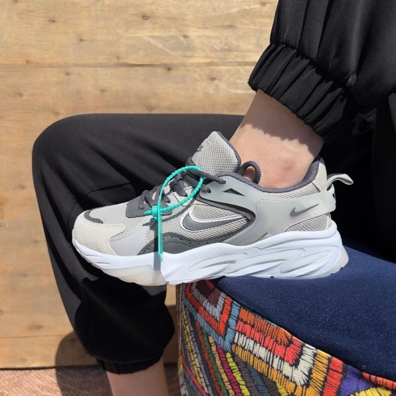 Nike Walking Gri Siyah