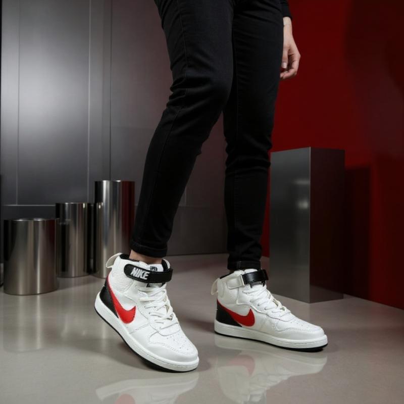 Court Bilekli Beyaz Kırmızı