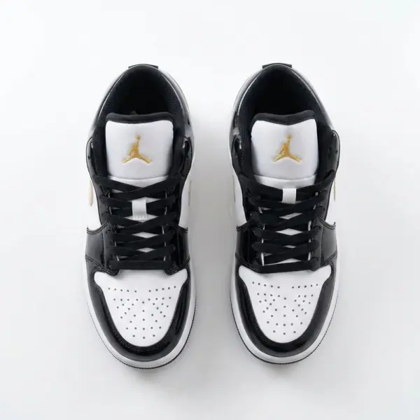 Jordan Mid