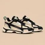 Lacoste L300