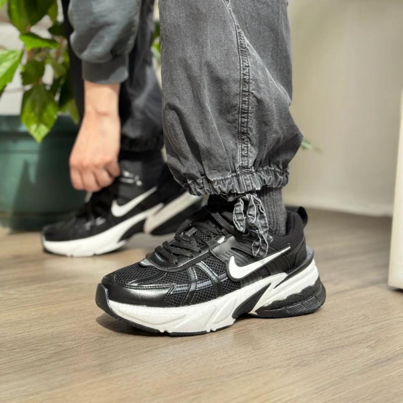 V2H Run İthal Siyah Beyaz