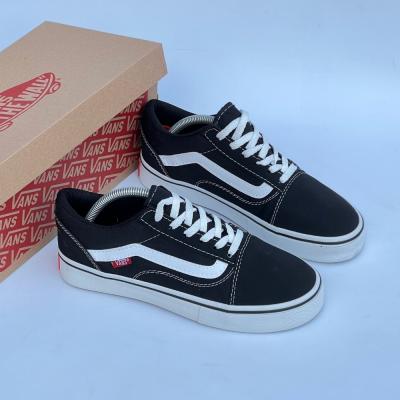Vans Kısa Siyah Beyaz