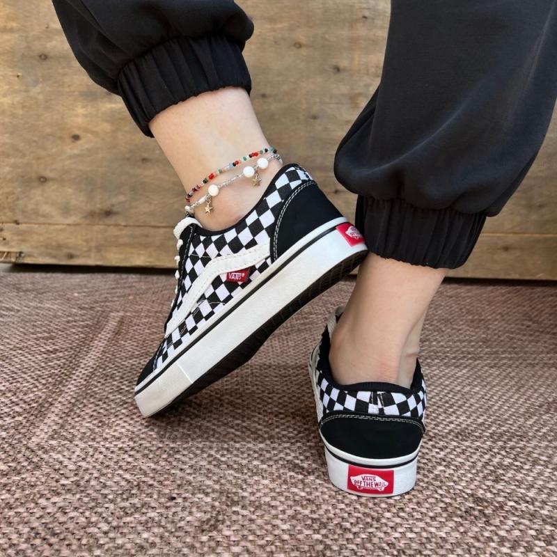 Vans Kısa Dama